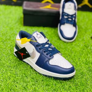 nike-air-jordan-1-low-navy-blue-front-pic
